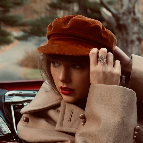 TAYLOR SWIFT | RED (TAYLOR'S VERSION)